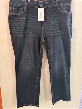 BloomChic Straight-Leg Jeans in Dark Blue Wash